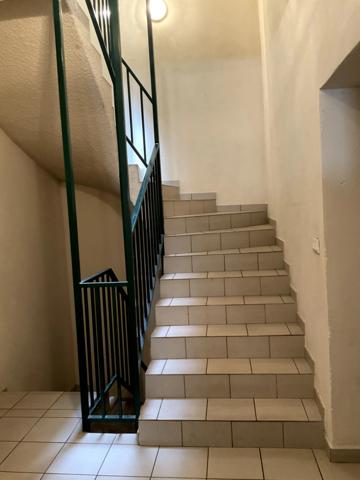 Immeuble de rapport 6 appartements en parfait état à vendre au centre-ville de TONNEINS (47)