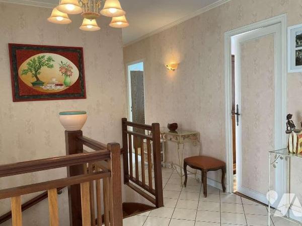 A VENDRE : Grande maison de ville en bon état à SOUILLAC (Lot - 46) avec jardin de 547m² compre...