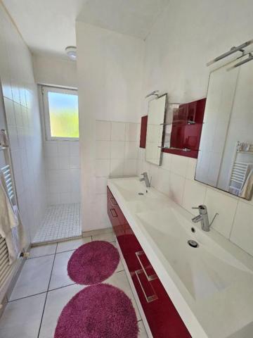 Maison Saint Nazaire 160 m2 + studio 25 m2