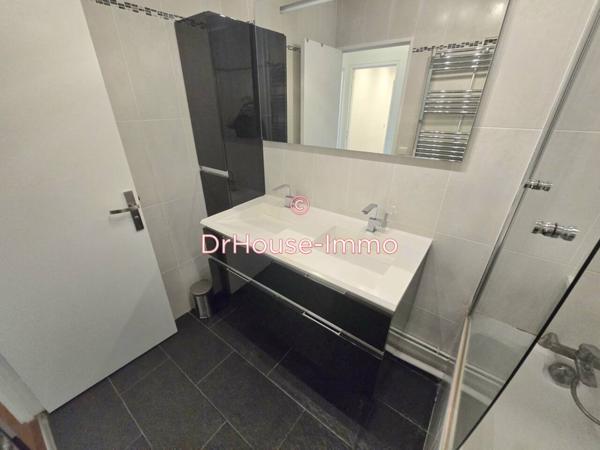 Appartement à louer 4 pièces de 88 m²