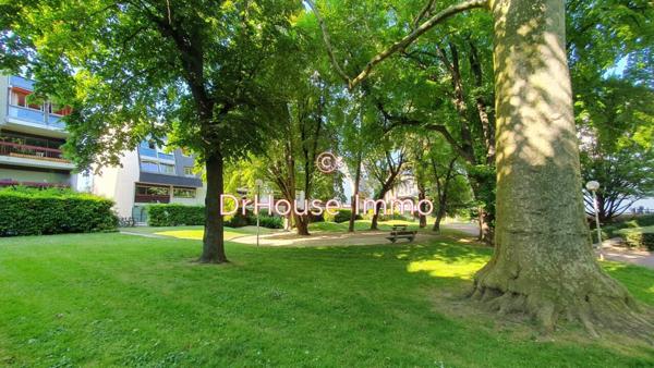 Appartement à louer 4 pièces de 88 m²