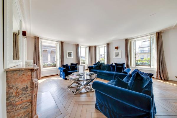 Location Appartement de luxe Paris 8 9 Pièces 296 m²