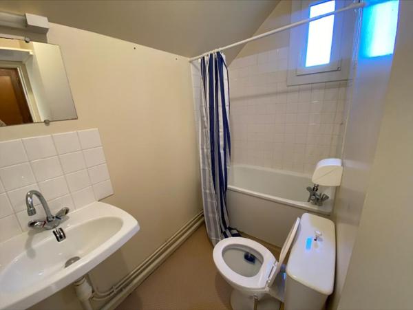 Appartement T1 à louer - 20 m² (réf : 559937)