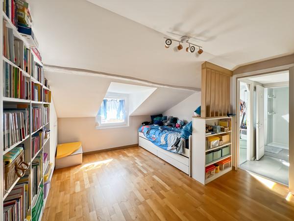 Appartement 5 pièces – 105 m² environ à Rennes Saint-Hélier (ref : 40602J)