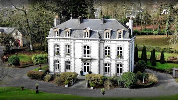 Landerneau (29800) MAGNIFIQUE MANOIR A LANDERNEAU