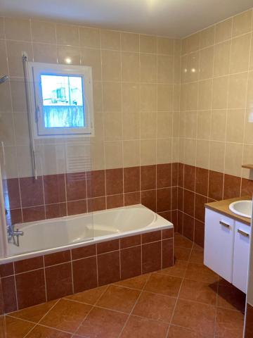 Maison Les Touches 4 pièce(s) 100.4 m2