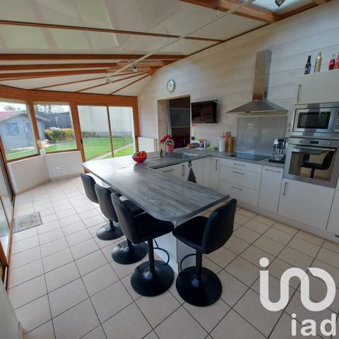 Maison à vendre 7 pièces 131 m² Mortagne-sur-Sèvre