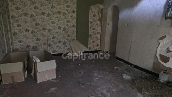 Maison à vendre A RENOVER 5 pièces proche de SOISSONS (02)