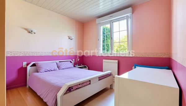 Vente Maison145 m² - 6 Pièces - LA ROCHE SUR YON (85000)