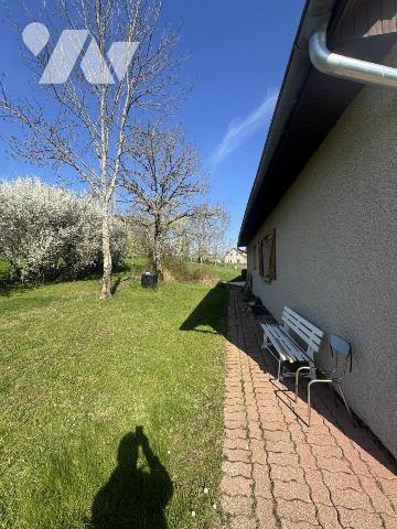 Maison individuelle, vue dégagée, 4 chambres, 1 garage, une cave