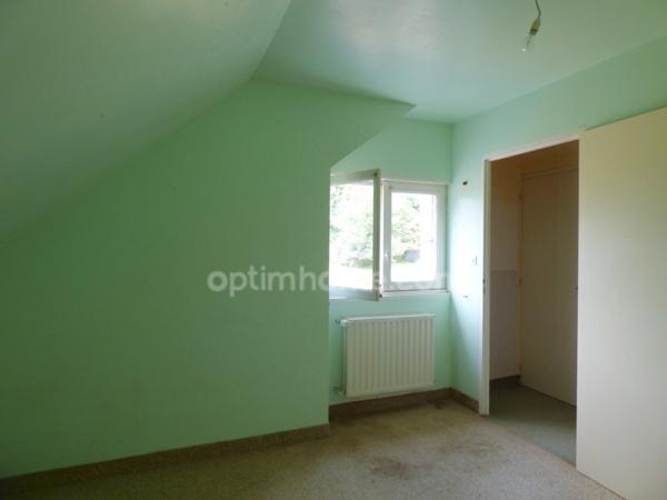 Maison 4/5 chambres sur un beau terrain de 1 900 m2