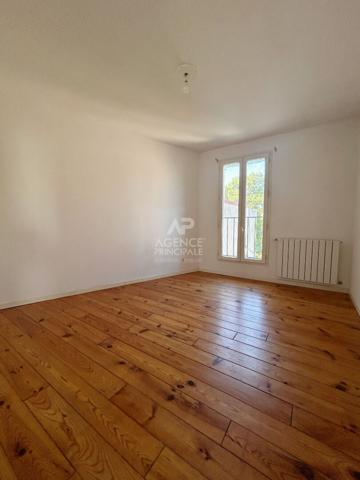 POISSY - Maison de 100m² - 5 pièces Loyer 1 531 €/mois **  - Référence  9233