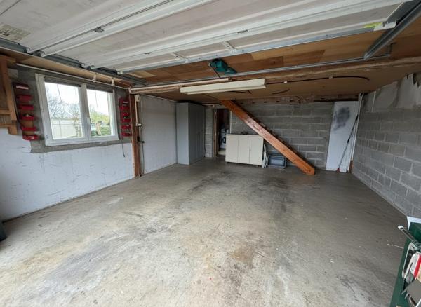 Maison lumineuse avec espace extérieur généreux