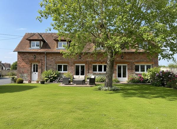 Maison lumineuse avec espace extérieur généreux