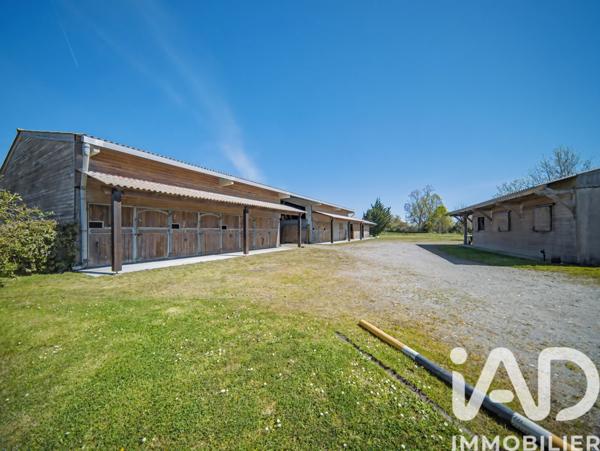 Maison à vendre 12 pièces 450 m² Arès