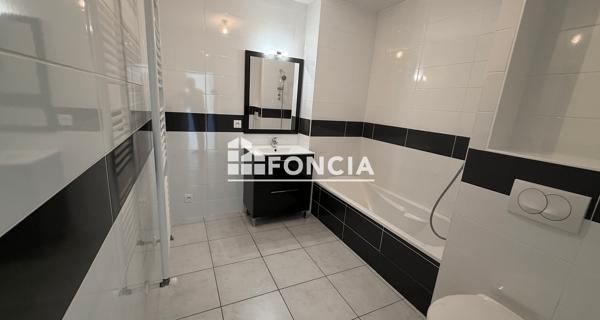 À vendre Appartement 2 pièces 41 m² - Saint-julien-en-genevois 74160