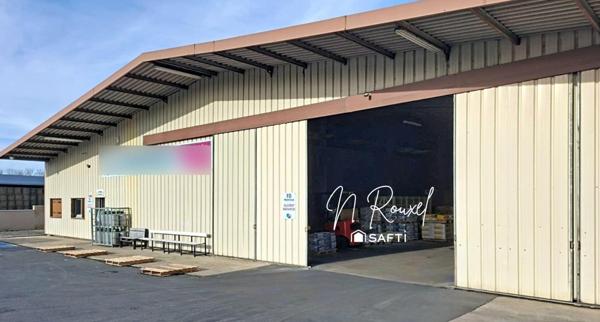 Murs commerciaux 1000 m2, parcelle 3404 m2