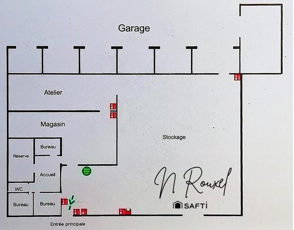 Murs commerciaux 1000 m2, parcelle 3404 m2