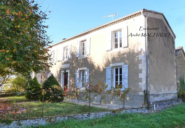 Moncrabeau (47600) EXCLUSIVITÉ MONCRABEAU NERAC (47) - PROPRIETE - 130M² - 7 PIÈCES - 4 CHANBRES - 3 DEPENDANCES - TERRAIN 4185M²