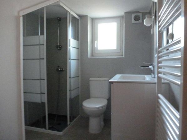 Moncrabeau (47600) EXCLUSIVITÉ MONCRABEAU NERAC (47) - PROPRIETE - 130M² - 7 PIÈCES - 4 CHANBRES - 3 DEPENDANCES - TERRAIN 4185M²