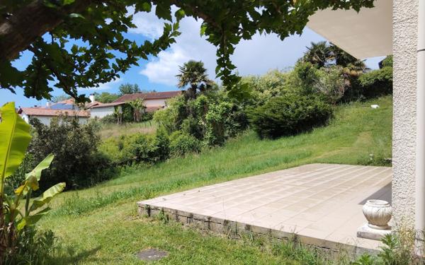 Maison à vendre    5 pièces • 141 m2 Saint-Martin-de-Seignanx