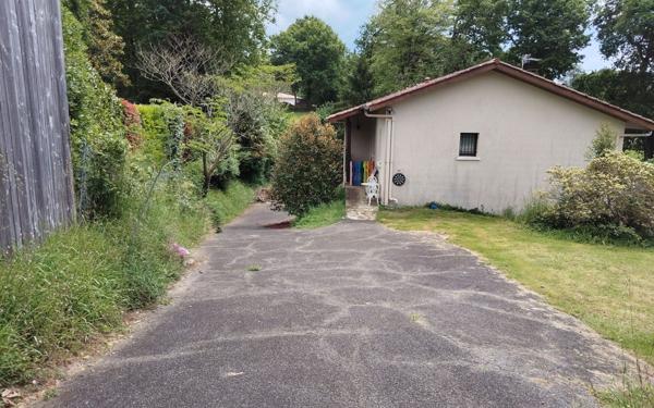 Maison à vendre    5 pièces • 141 m2 Saint-Martin-de-Seignanx