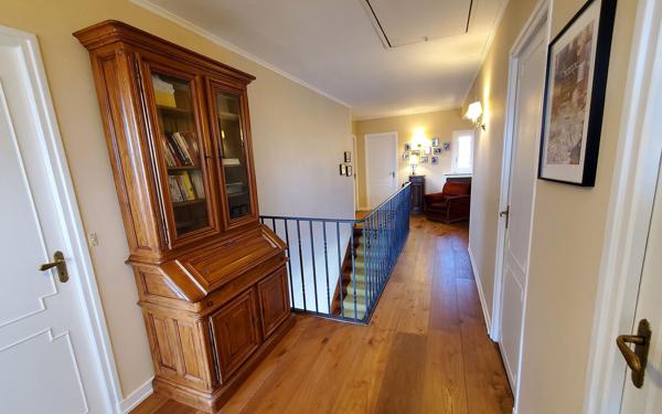 Maison à vendre    8 pièces •  Crécy-la-Chapelle