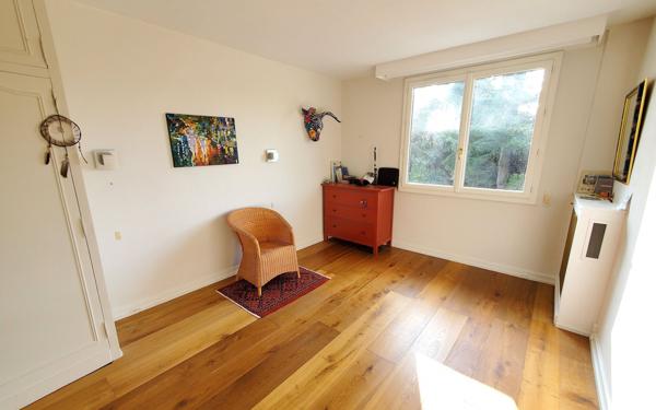 Maison à vendre    8 pièces •  Crécy-la-Chapelle