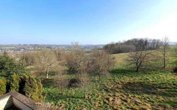 Maison à vendre    8 pièces •  Crécy-la-Chapelle