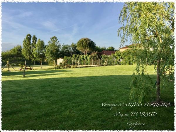 Maison 7 pièces de plain-pied avec jardin et terrasse à Saint-Doulchard