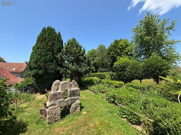 Maison à vendre à Lacapelle-Marival dans le Lot (46120), ref : 46030/MAIS/550