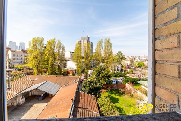 Appartement La Garenne Colombes 2 pièces 35 m2 €262 500 ** - Référence 506CL