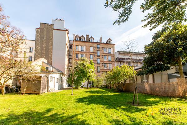 Appartement La Garenne Colombes 2 pièces 35 m2 €262 500 ** - Référence 506CL