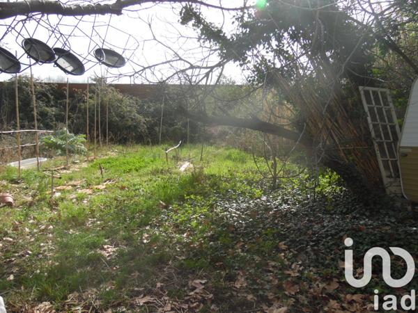 Parking à vendre 173 m² Villelaure