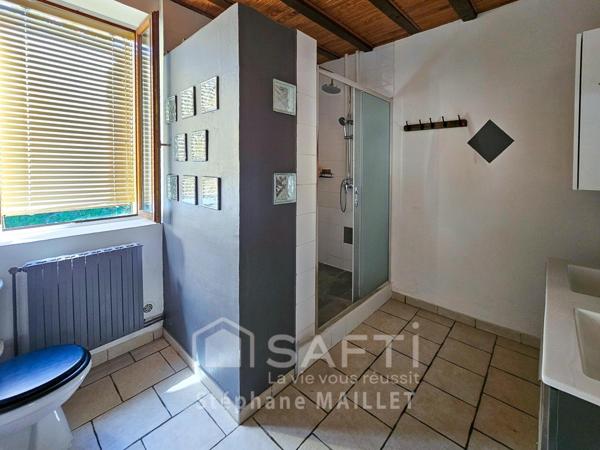 Propriété 211 m², gîte possible, DPE C