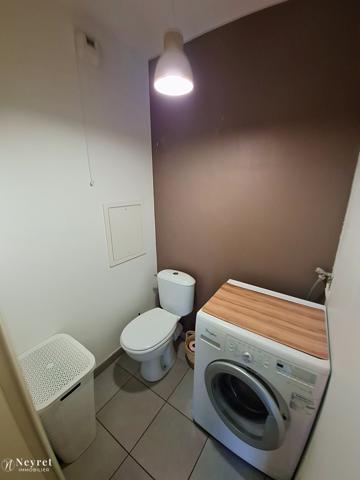 Coup de cœur assuré sur ce T3 en Rez-de-jardin de 57m² avec en sous-sol sécurisé :garage et place stationnemen