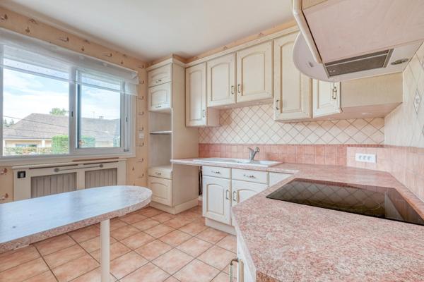 Christophe Michaudelle – EXLUSIVITE - CAPIFRANCE vous propose proche de Meaux, à Nanteuil lès Meaux : Secteur AU CALME, maison indépendante bien entretenue - 7 pièces - 148 m² - 5 chambres (6è possib