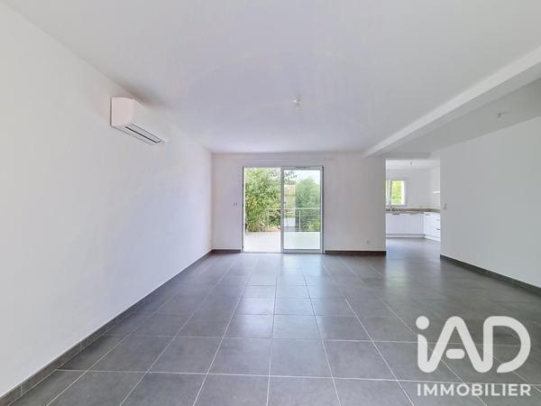 Maison à vendre 5 pièces 107 m² Vergèze