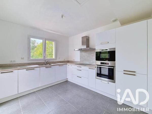 Maison à vendre 5 pièces 107 m² Vergèze