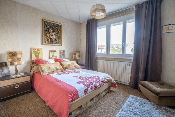 Maison Agréable maison 4 chambres et garage - Fort potentiel - La Boétie 122 m²