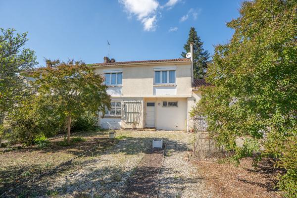 Maison Agréable maison 4 chambres et garage - Fort potentiel - La Boétie 122 m²