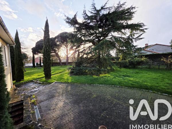 Maison à vendre 6 pièces 117 m² Châtillon-sur-Thouet