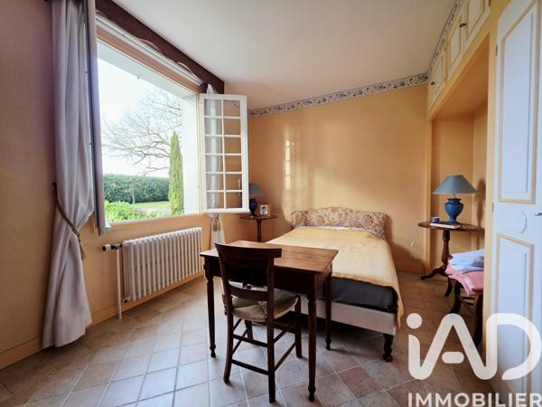 Maison à vendre 6 pièces 117 m² Châtillon-sur-Thouet