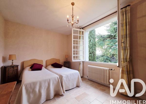 Maison à vendre 6 pièces 117 m² Châtillon-sur-Thouet