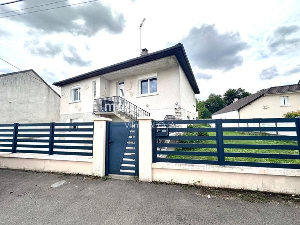 Maison à MAILLOT, 89100 - 5 pièces 143m²