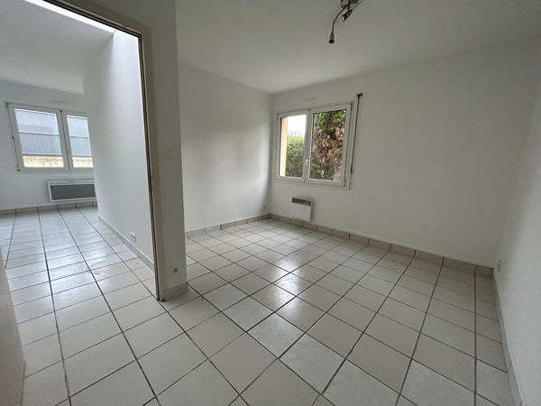 Local Professionnel/Particulier 52m² 3 pièces , Gouesnou