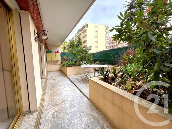 Appartement F4 à vendre  3 pièces - 79,37 m2 LE CANNET - 06