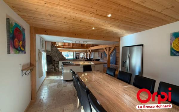 Maison à vendre    6 pièces • 232,42 m2 La Bresse