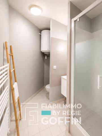 APPARTEMENT T1 - BALCON - CHARPENNES / REPUBLIQUE