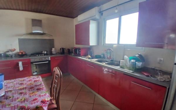 Maison à vendre    4 pièces •  Saint-Joseph